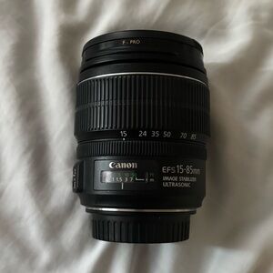 Canon Efs 15-85mm camera lens